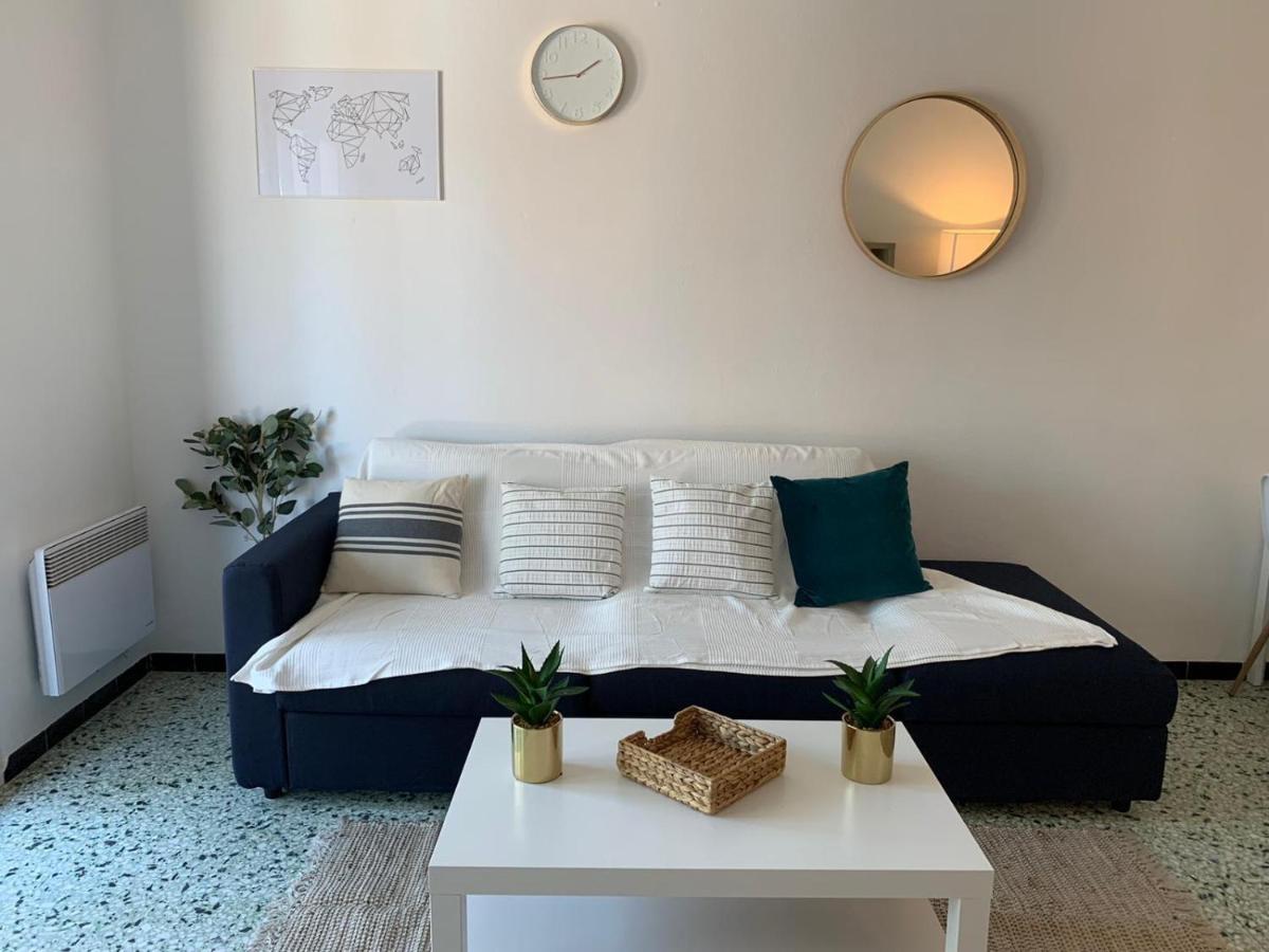Beaux Appartements 3 Pieces Avec Espaces Exterieurs Et Parking - Proche Plage อิแยร์ ภายนอก รูปภาพ