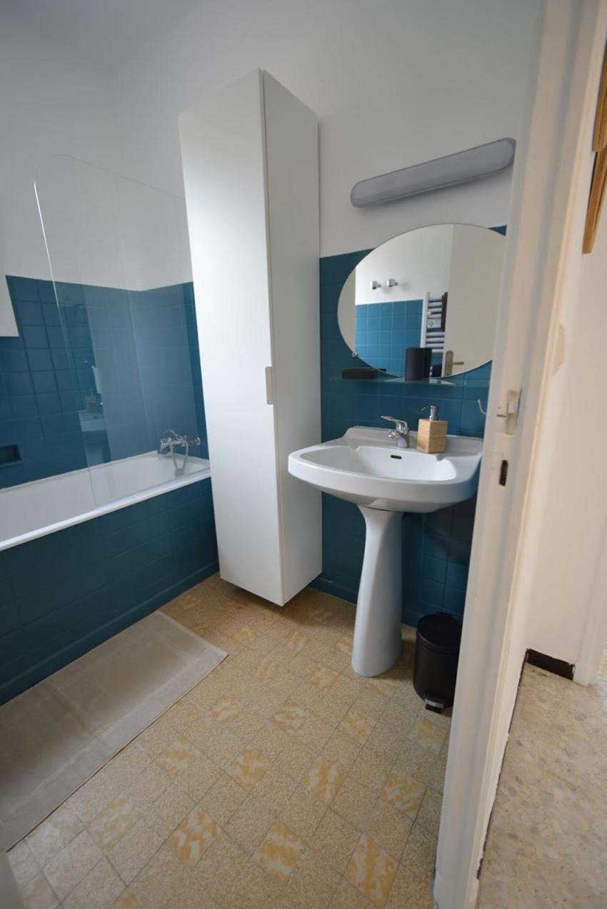 Beaux Appartements 3 Pieces Avec Espaces Exterieurs Et Parking - Proche Plage อิแยร์ ภายนอก รูปภาพ