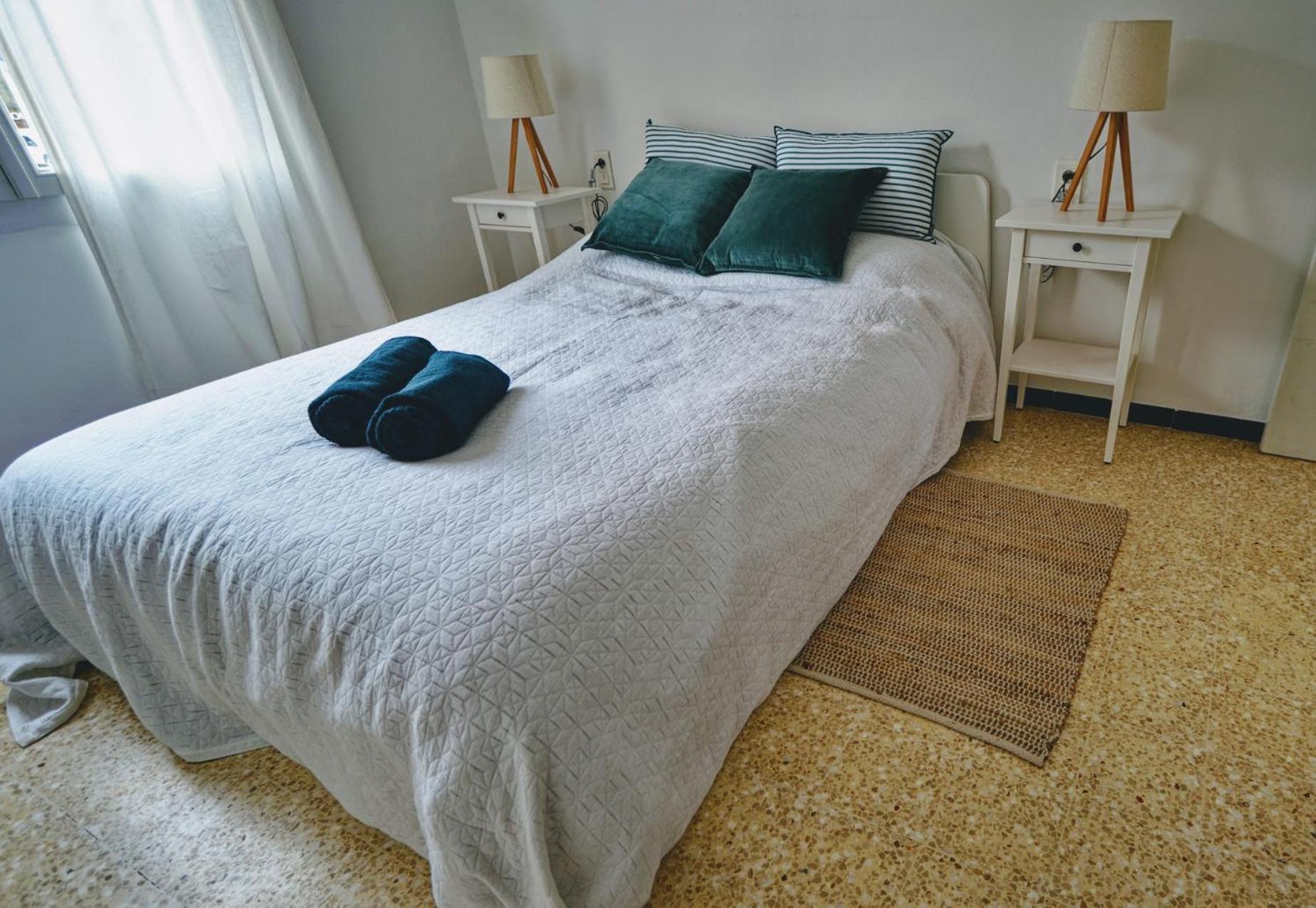 Beaux Appartements 3 Pieces Avec Espaces Exterieurs Et Parking - Proche Plage อิแยร์ ภายนอก รูปภาพ