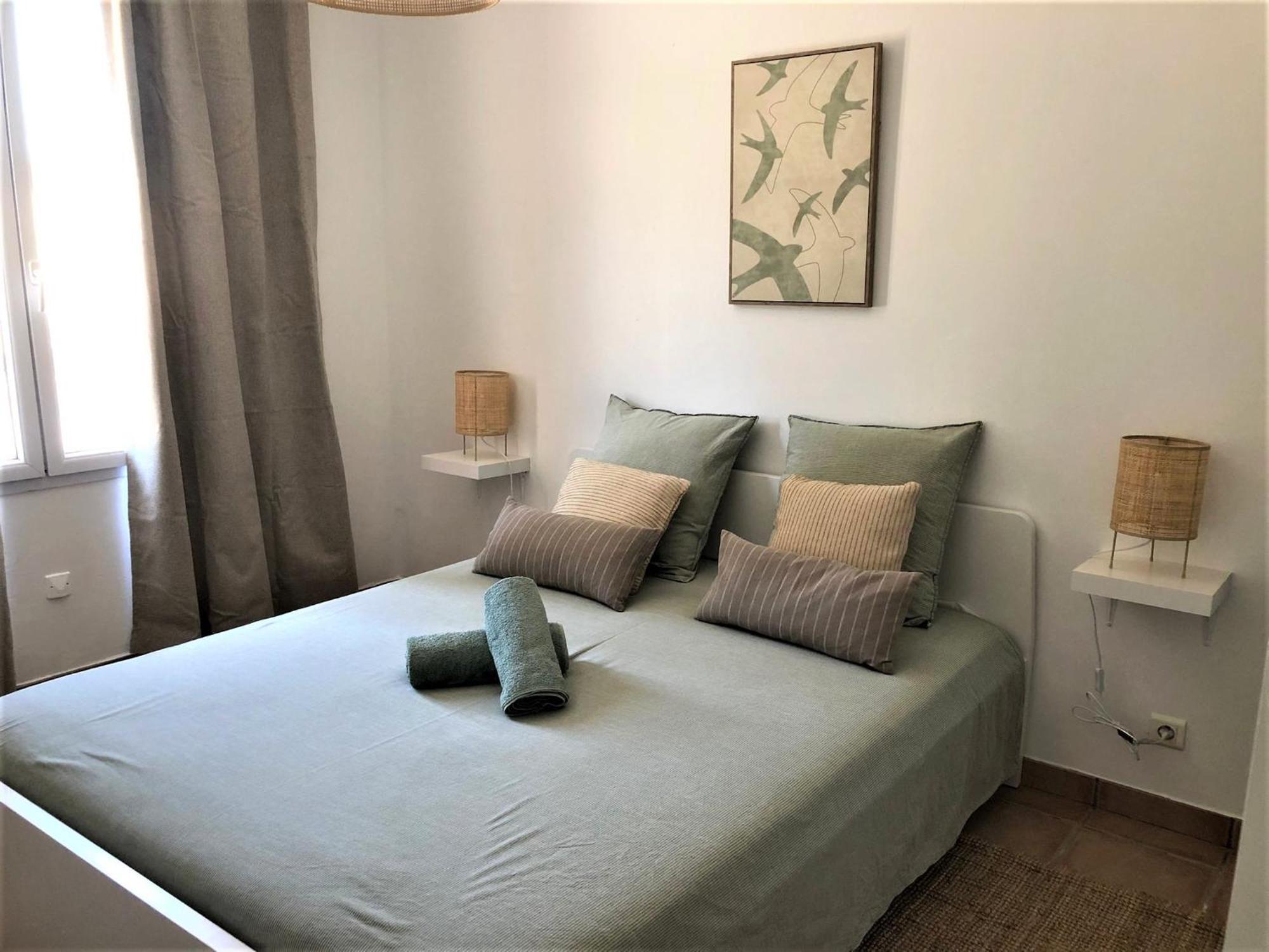 Beaux Appartements 3 Pieces Avec Espaces Exterieurs Et Parking - Proche Plage อิแยร์ ภายนอก รูปภาพ
