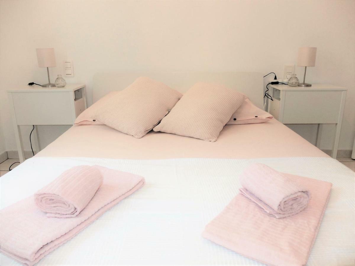 Beaux Appartements 3 Pieces Avec Espaces Exterieurs Et Parking - Proche Plage อิแยร์ ภายนอก รูปภาพ